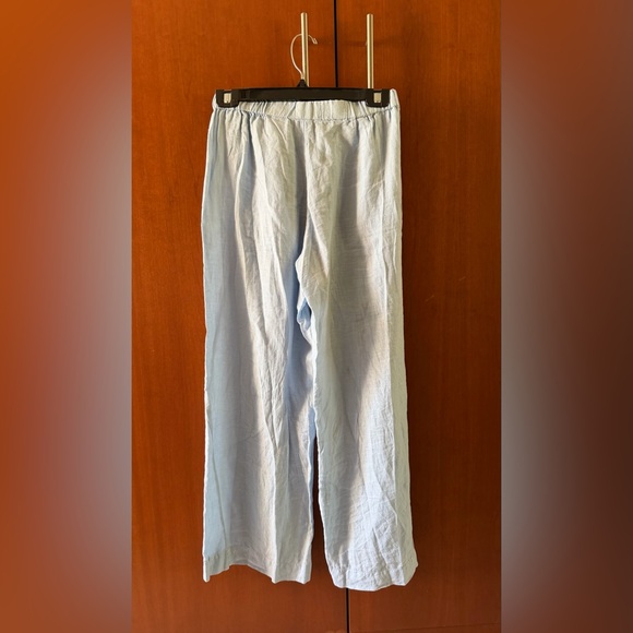Velvet by Graham & Spencer Lola Linen Pant in Sky Blue size XS - Picture 2 of 6